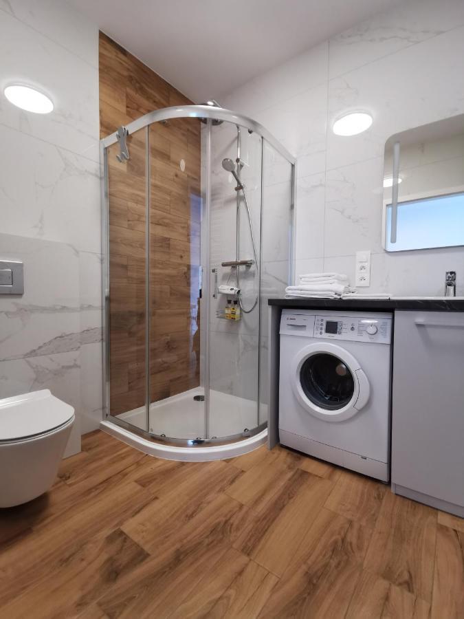 Apartamenty Garbary 32 Z Klimatyzacja - Air-Conditioning Poznań Extérieur photo