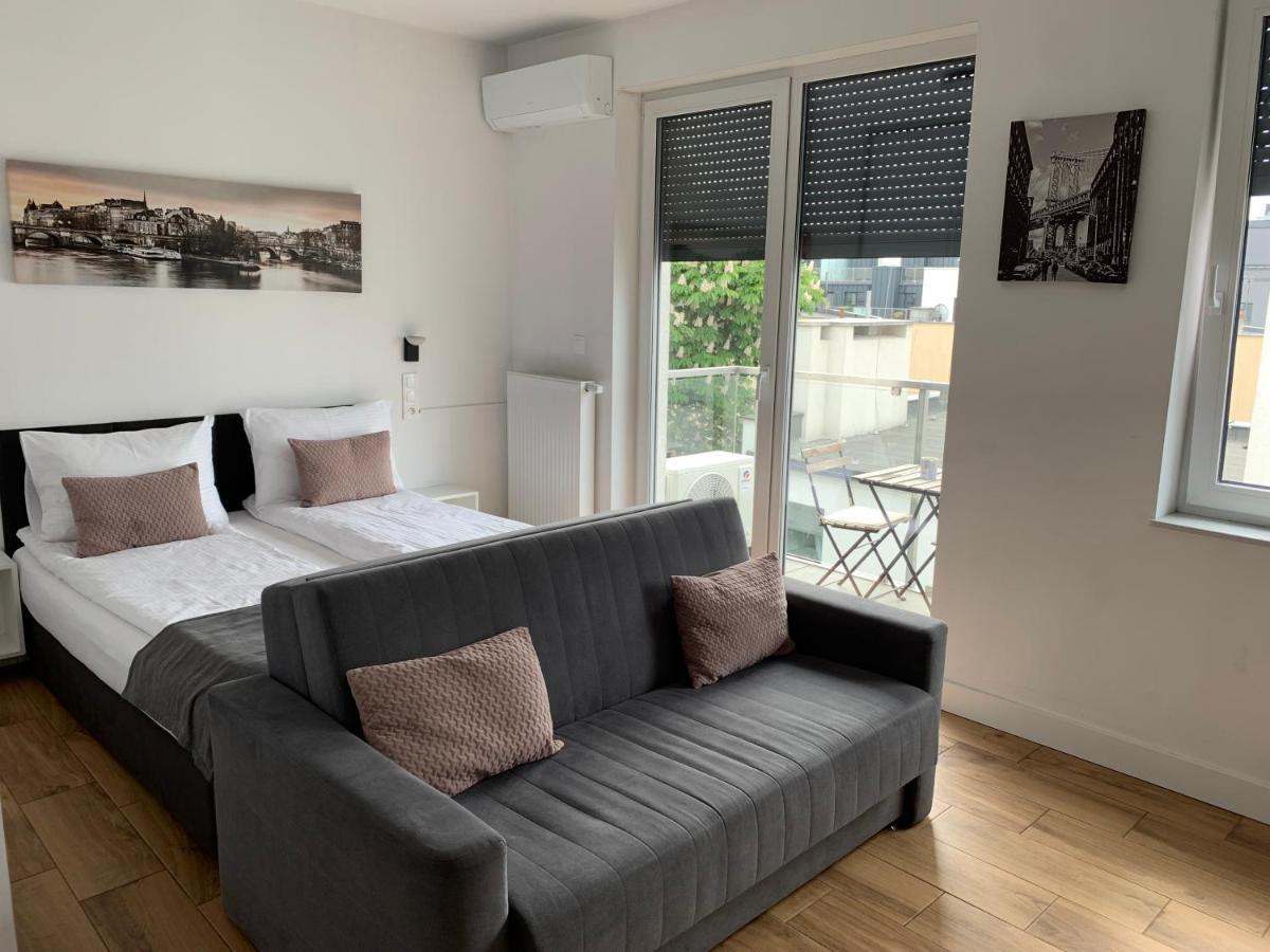 Apartamenty Garbary 32 Z Klimatyzacja - Air-Conditioning Poznań Extérieur photo